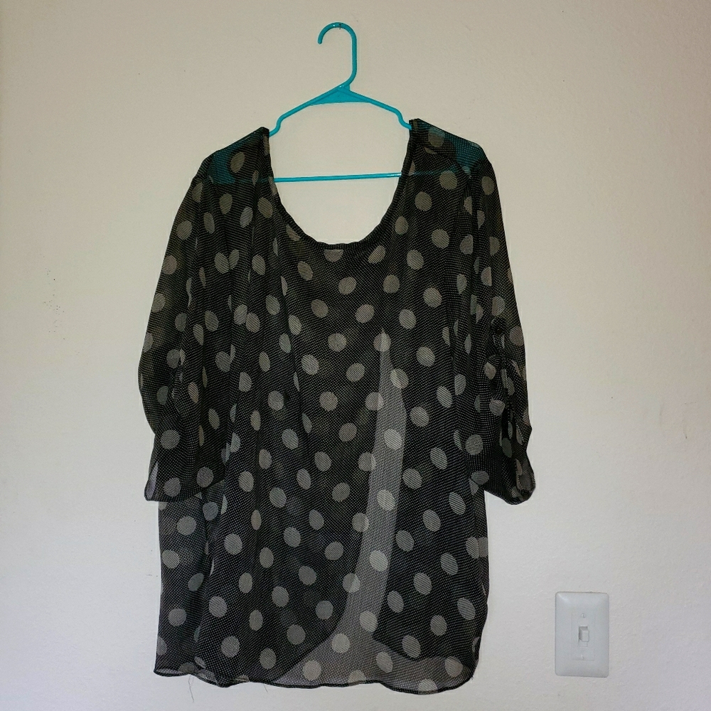 Torrid oversized polka dot tulip back shirt